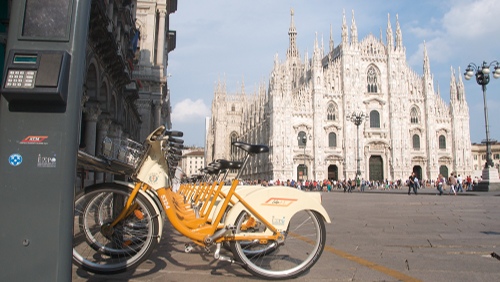 Bikemi_Milano_notturno